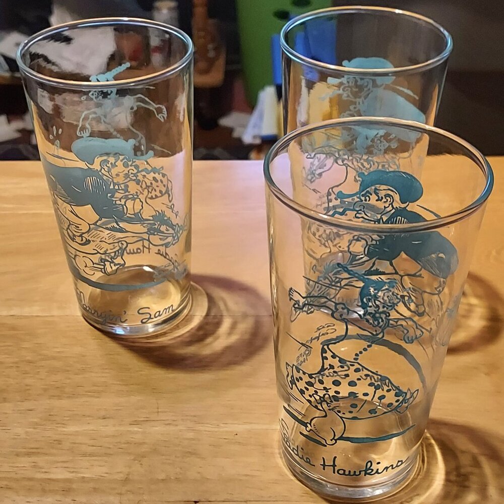 Sadie Hawkins Marryin Sam Federal Glass Tumblers